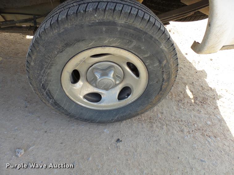 image for item DB2436 2002 Ford F150 SuperCab pickup truck