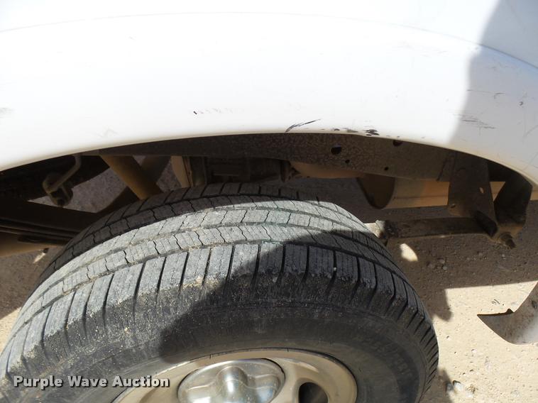 image for item DB2436 2002 Ford F150 SuperCab pickup truck