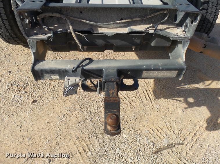 image for item DB2438 2009 Ford F550 Super Duty Crew Cab truck cab and chassis