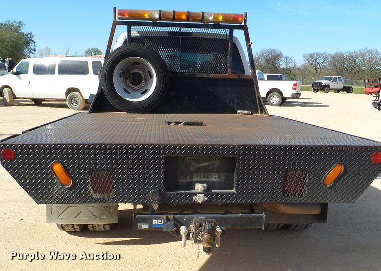 image for item DB2439 2007 Ford F550 Super Duty XL Crew Cab flatbed truck