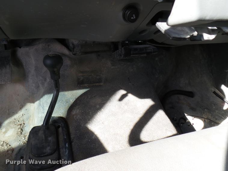 image for item DB2439 2007 Ford F550 Super Duty XL Crew Cab flatbed truck