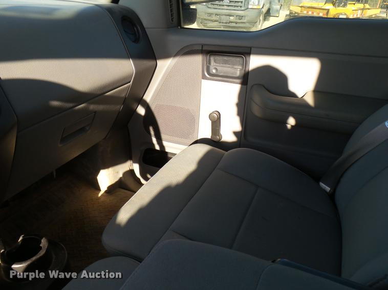 image for item DB2441 2007 Ford F150 SuperCab pickup truck