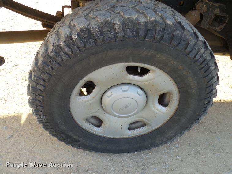 image for item DB2441 2007 Ford F150 SuperCab pickup truck