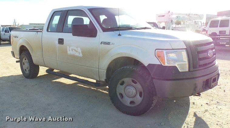 image for item DB2442 2009 Ford F150 SuperCab pickup truck