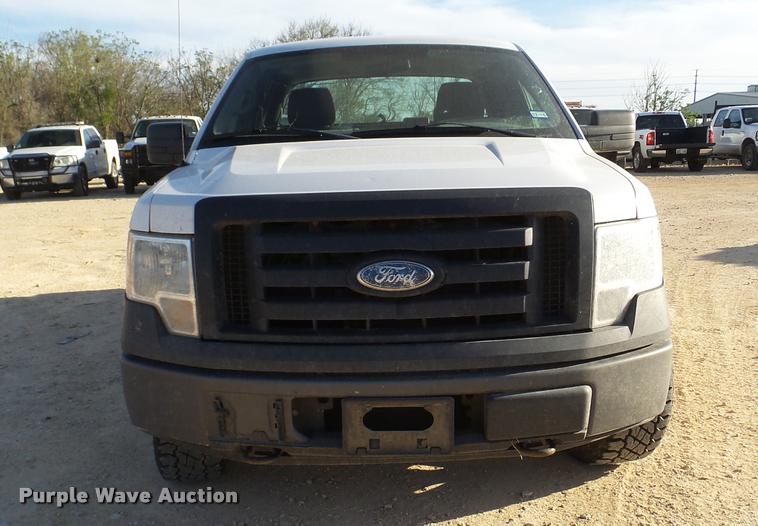 image for item DB2442 2009 Ford F150 SuperCab pickup truck