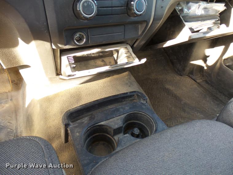 image for item DB2442 2009 Ford F150 SuperCab pickup truck