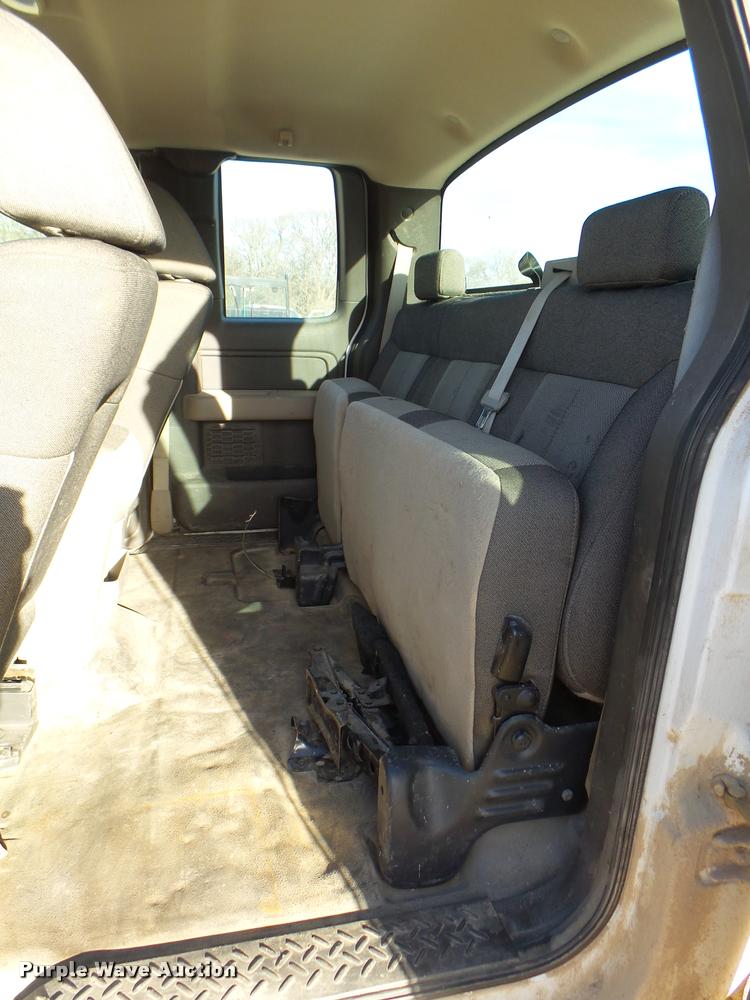 image for item DB2442 2009 Ford F150 SuperCab pickup truck