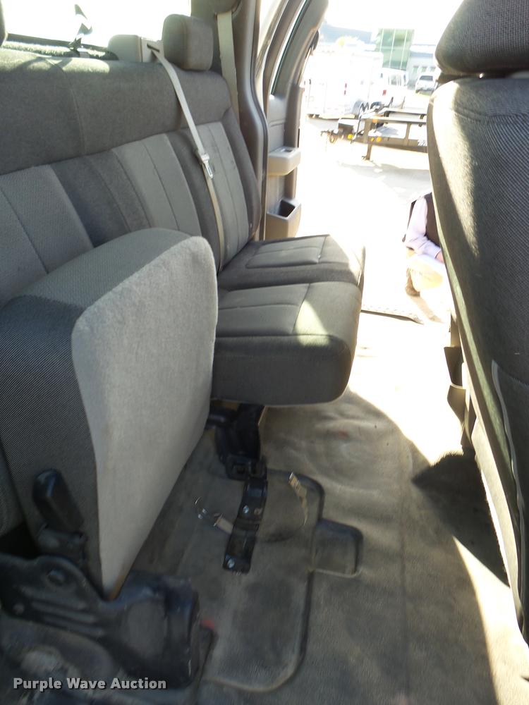 image for item DB2442 2009 Ford F150 SuperCab pickup truck