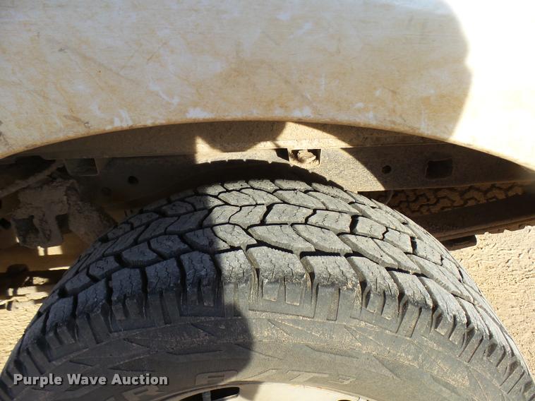 image for item DB2442 2009 Ford F150 SuperCab pickup truck