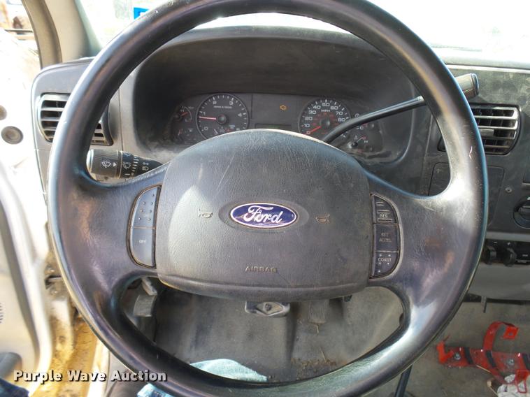 image for item DB2448 2006 Ford F250 Super Duty pickup truck