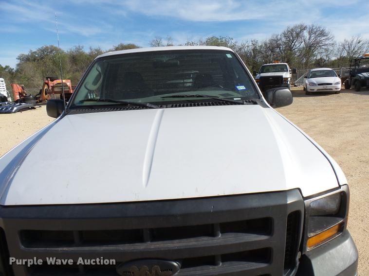 image for item DB2448 2006 Ford F250 Super Duty pickup truck