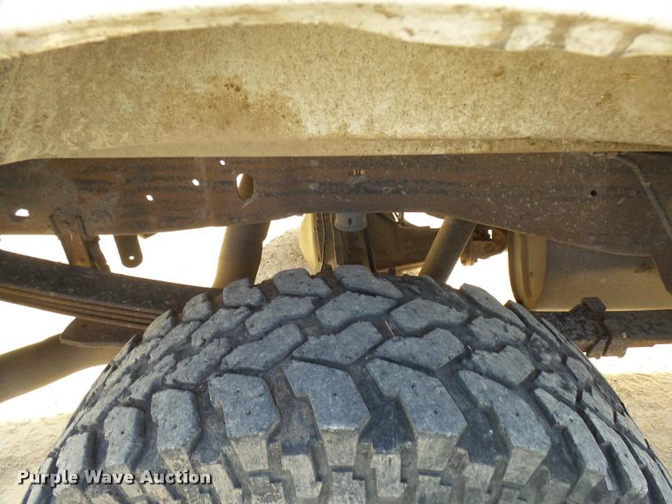 image for item DB2448 2006 Ford F250 Super Duty pickup truck