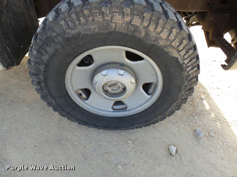 image for item DB2448 2006 Ford F250 Super Duty pickup truck