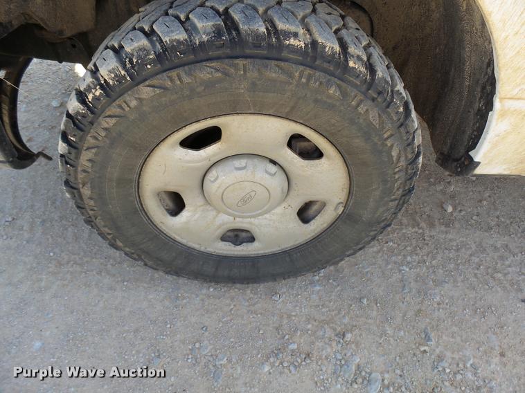 image for item DB2449 2008 Ford F150 SuperCab pickup truck