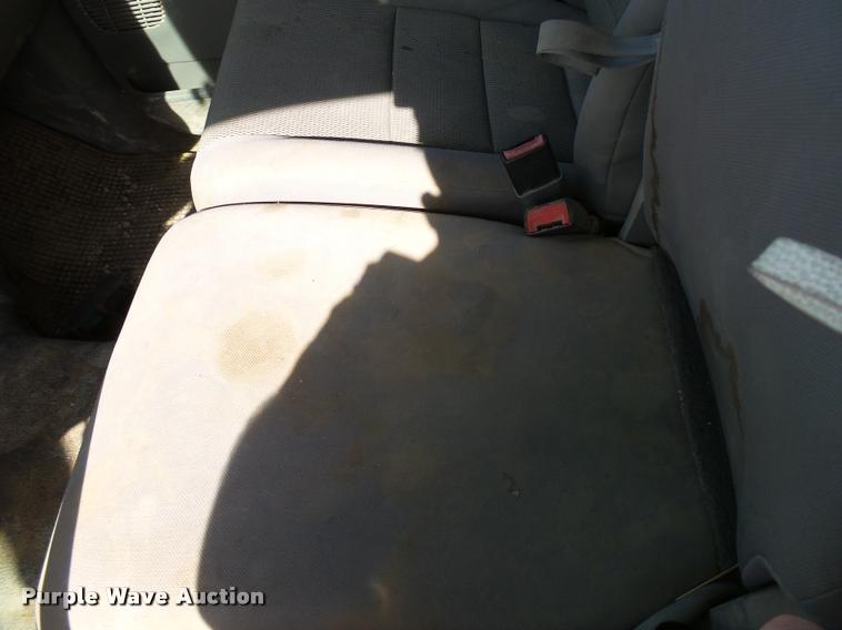 image for item DB2450 2004 Ford F550 Crew Cab truck cab and chassis