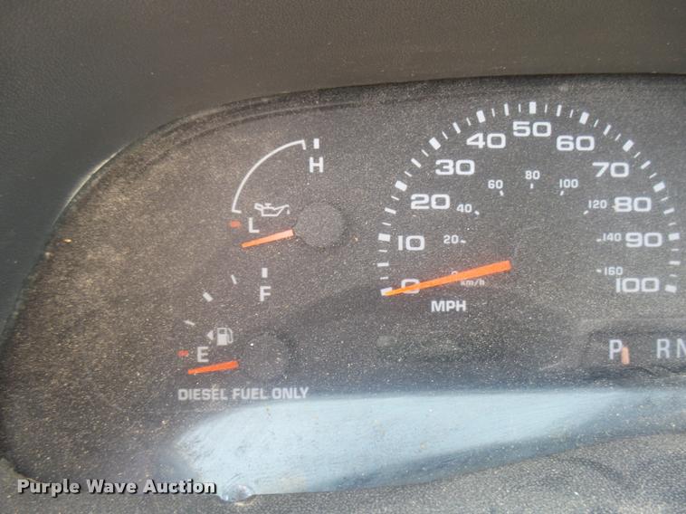 image for item DB2450 2004 Ford F550 Crew Cab truck cab and chassis