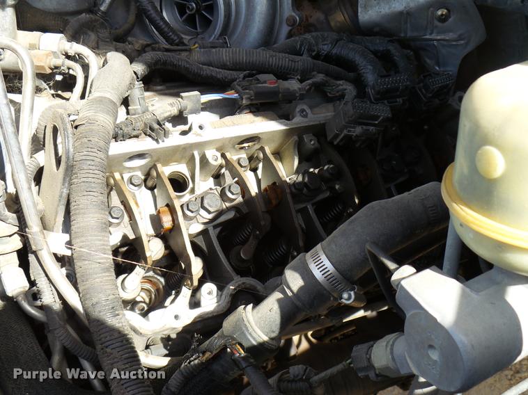 image for item DB2450 2004 Ford F550 Crew Cab truck cab and chassis