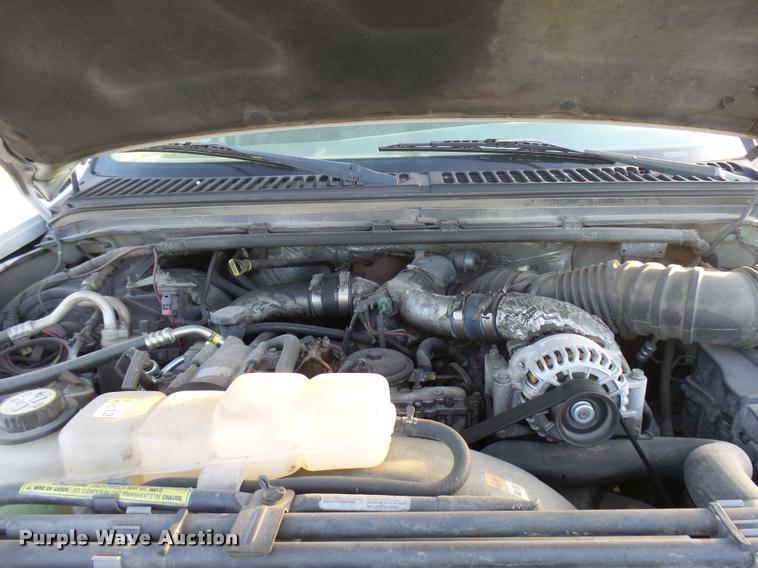 image for item DB2452 2000 Ford F550 Super Duty utility truck