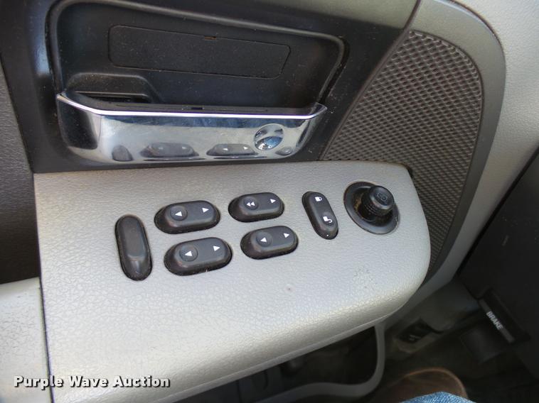 image for item DB2455 2008 Ford F150 SuperCrew pickup truck