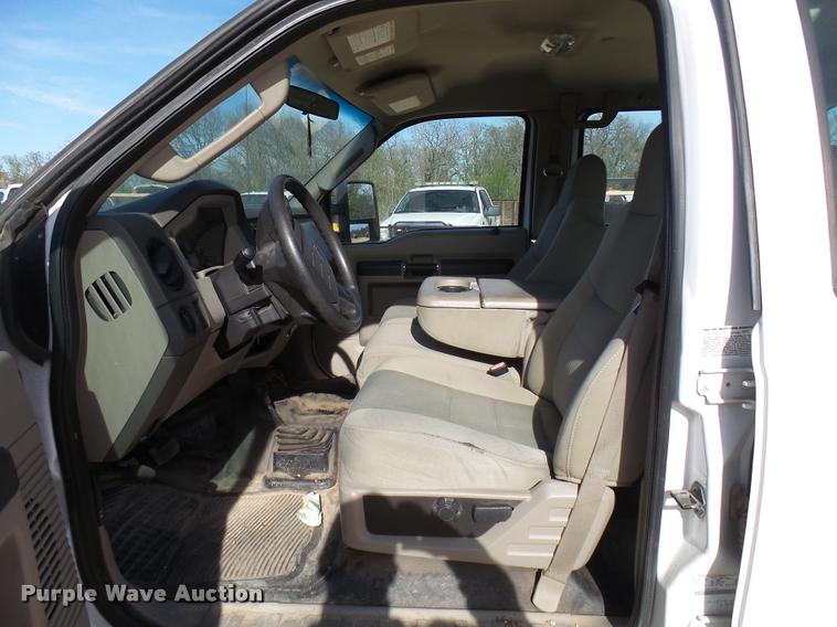 image for item DB2457 2008 Ford F350 Super Duty XL Crew Cab utility bed pickup truck