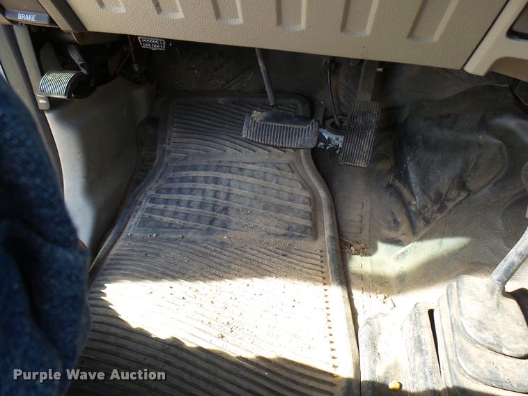 image for item DB2457 2008 Ford F350 Super Duty XL Crew Cab utility bed pickup truck