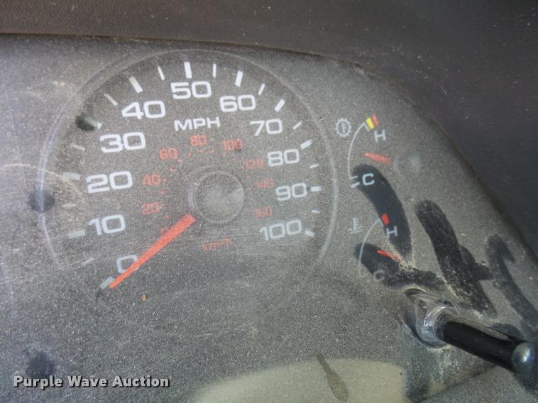 image for item DB2458 2007 Ford F250 Super Duty Crew Cab flatbed pickup truck