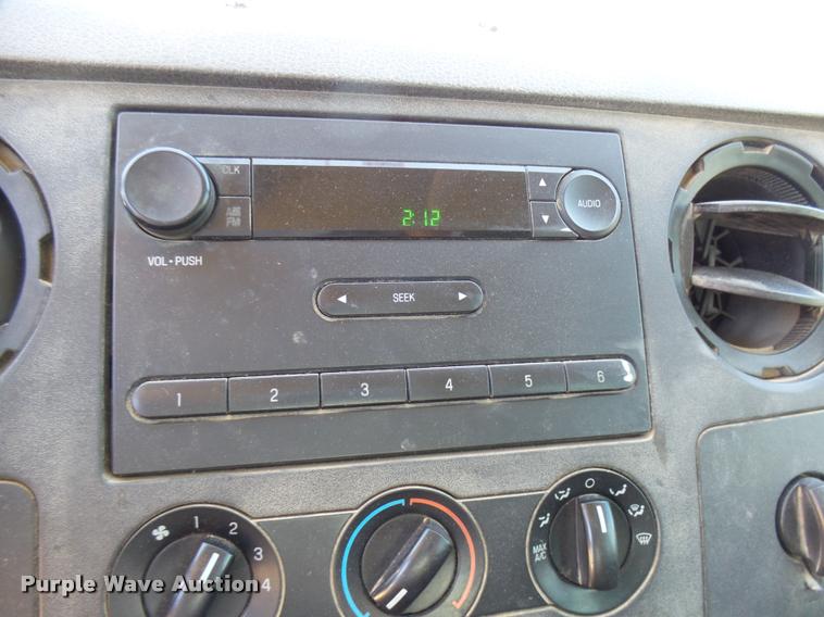 image for item DB2459 2009 Ford F550 Crew Cab utility truck