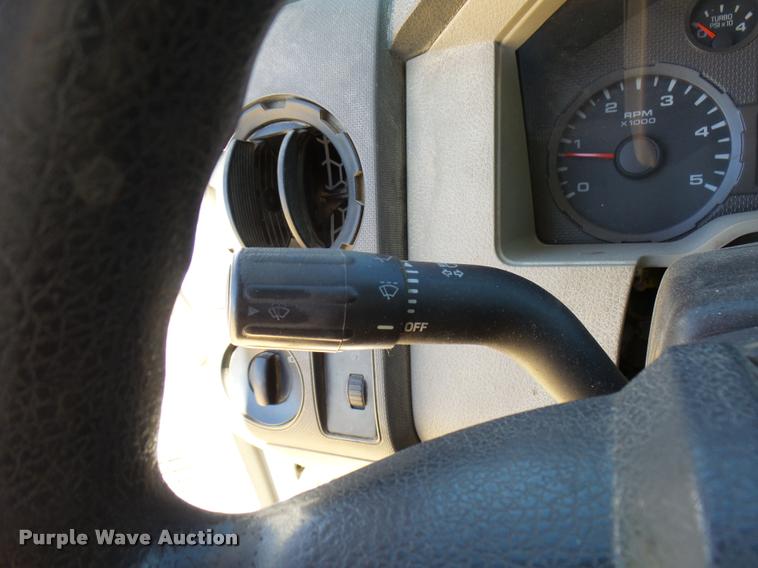 image for item DB2459 2009 Ford F550 Crew Cab utility truck