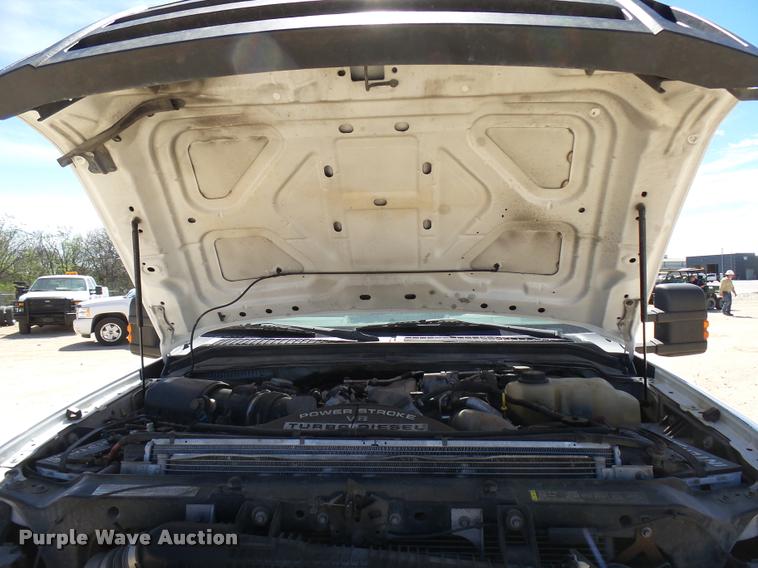 image for item DB2459 2009 Ford F550 Crew Cab utility truck