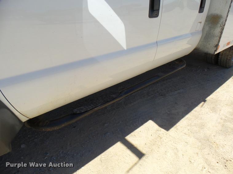 image for item DB2459 2009 Ford F550 Crew Cab utility truck