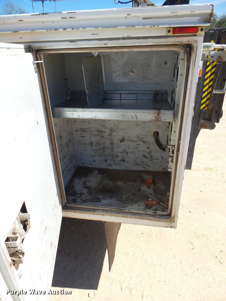 image for item DB2459 2009 Ford F550 Crew Cab utility truck