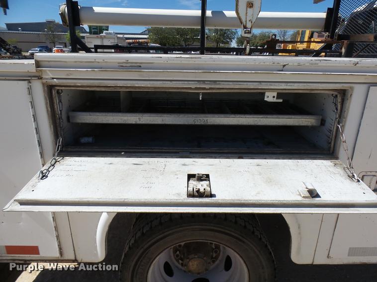 image for item DB2459 2009 Ford F550 Crew Cab utility truck