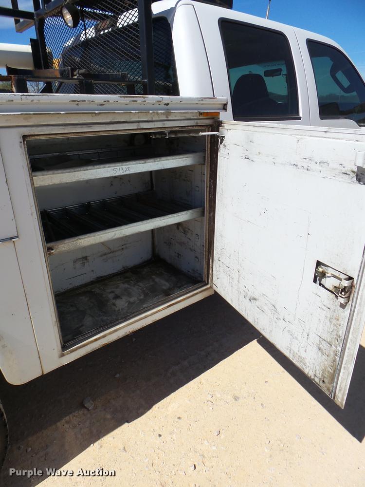 image for item DB2459 2009 Ford F550 Crew Cab utility truck