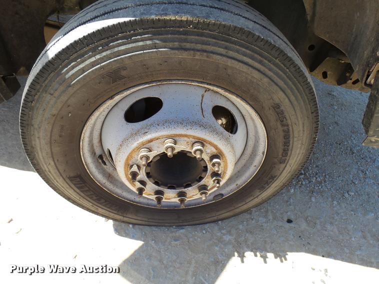 image for item DB2459 2009 Ford F550 Crew Cab utility truck