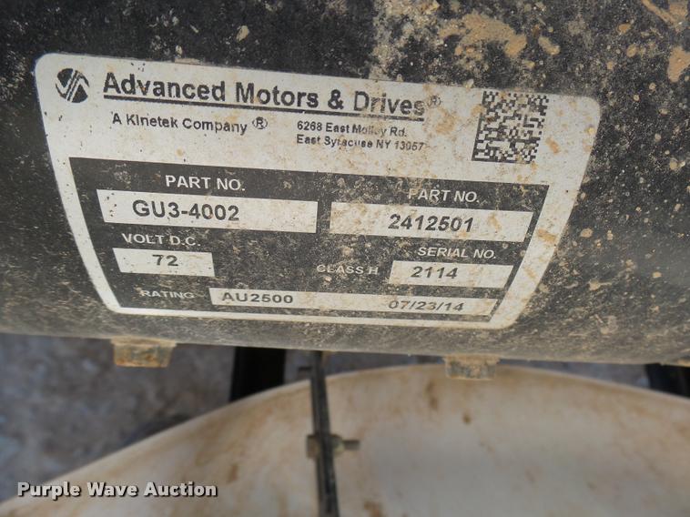 image for item DB2462 2015 Polaris GEM electric car