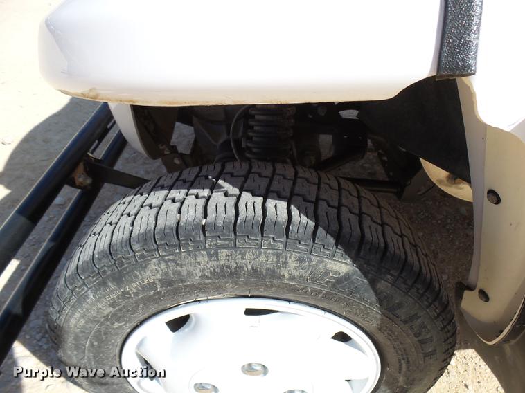 image for item DB2462 2015 Polaris GEM electric car