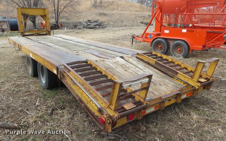 image for item DB5000 1991 Hillsboro equipment trailer