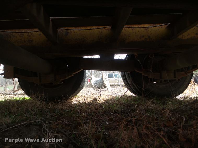 image for item DB5000 1991 Hillsboro equipment trailer