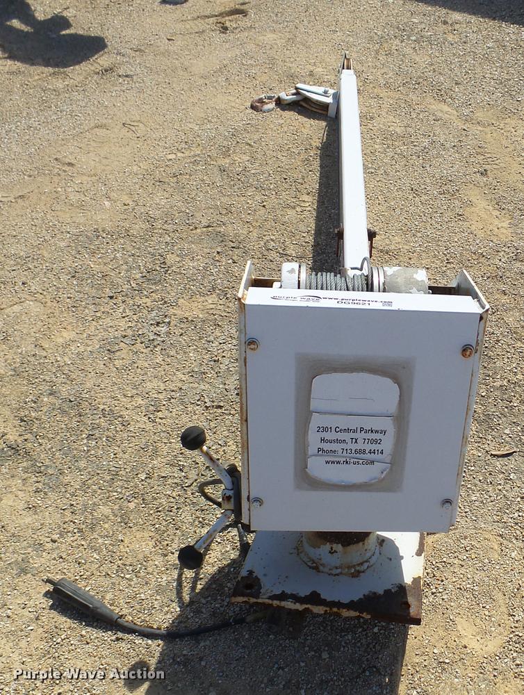 image for item DB9621 RKI truck bed crane