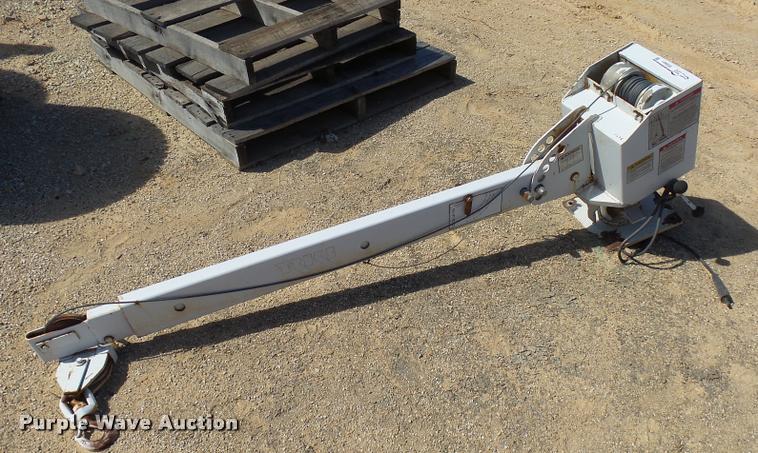 image for item DB9621 RKI truck bed crane