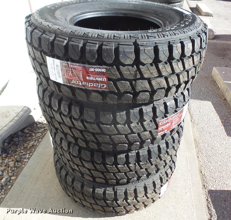 image for item DC9066 (4) Gladiator QR900-M/T LT265/75R16 tires