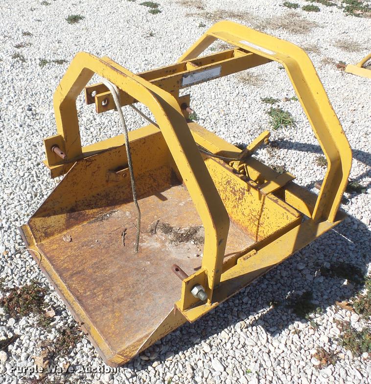 King Kutter dirt bucket in Pomona, KS Item DC9096 sold Purple Wave