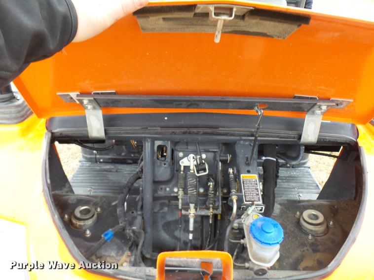 image for item DG9536 2014 Kubota RTV1140CPX utility vehicle