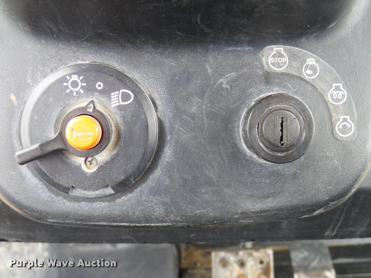 image for item DG9537 2015 Kubota RTV1140CPX utility vehicle