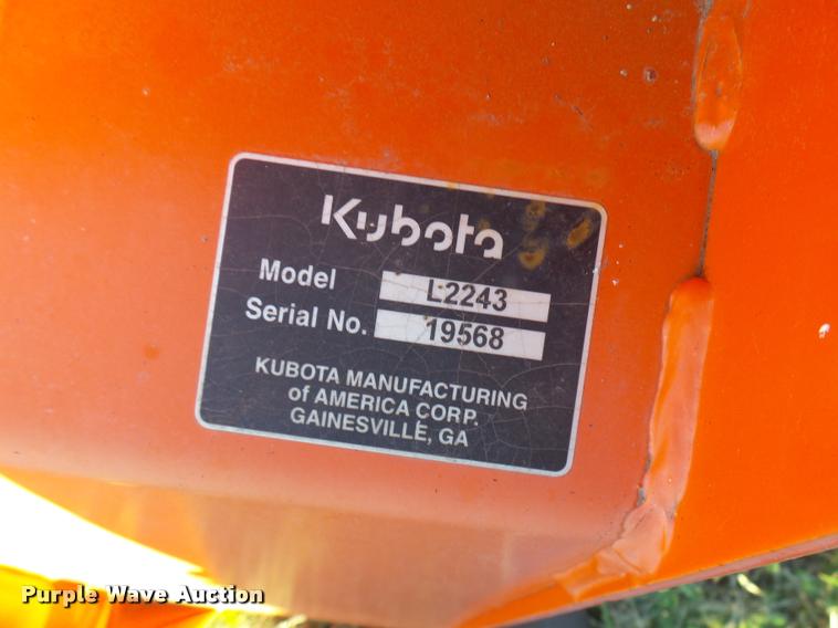 image for item DG9697 Kubota L2243 bucket