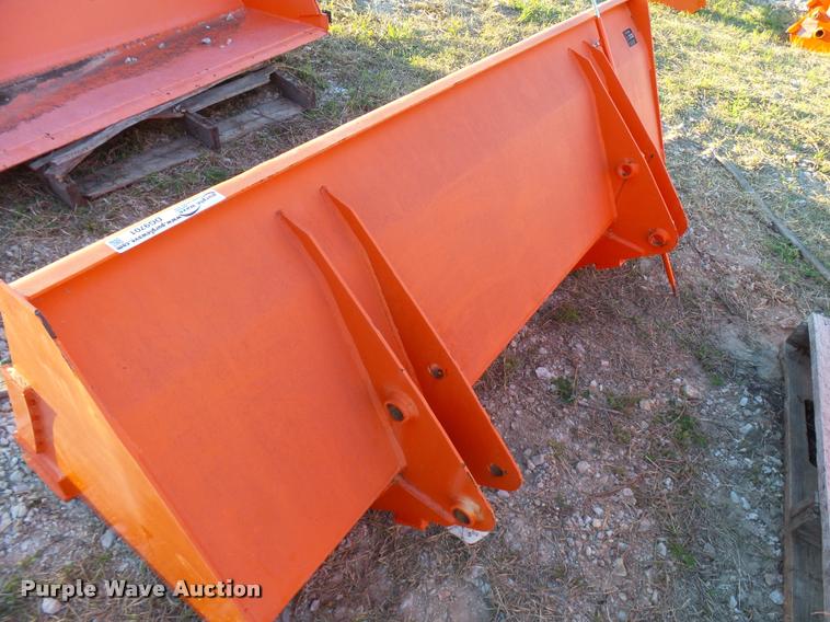 image for item DG9701 Kubota M1282 bucket