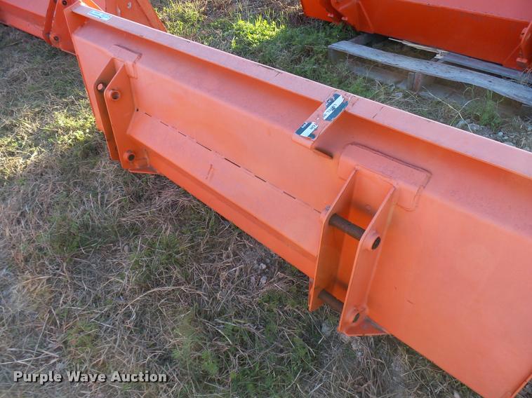 image for item DG9703 Kubota L2264 bucket