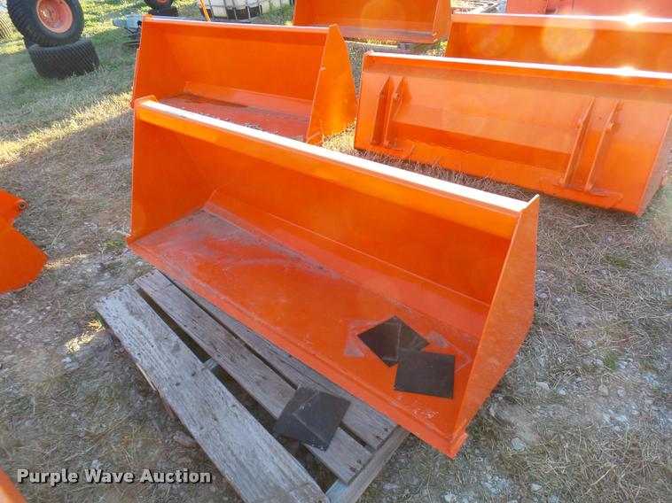 Kubota loader bucket in Ada, OK Item DG9721 sold Purple Wave