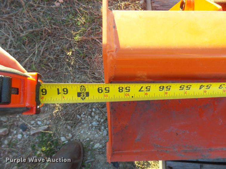 image for item DG9721 Kubota loader bucket