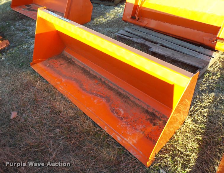 image for item DG9722 Kubota loader bucket